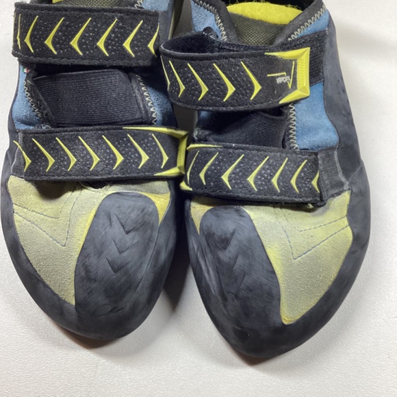 Scarpa Vapor V Men's 'SBlack and Yellow Climbing Shoes with Straps - Picture 2 of 12